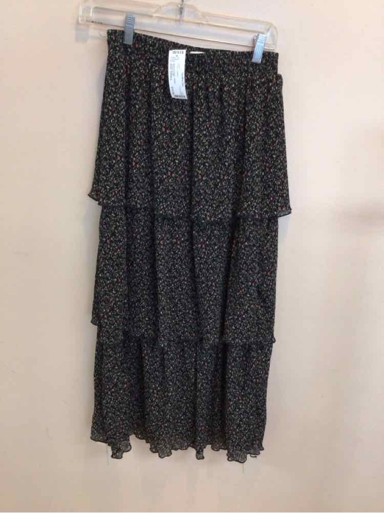 VERNACULAR SIZE SMALL Ladies SKIRT