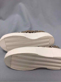 J SLIDES SIZE 6 Ladies SHOES