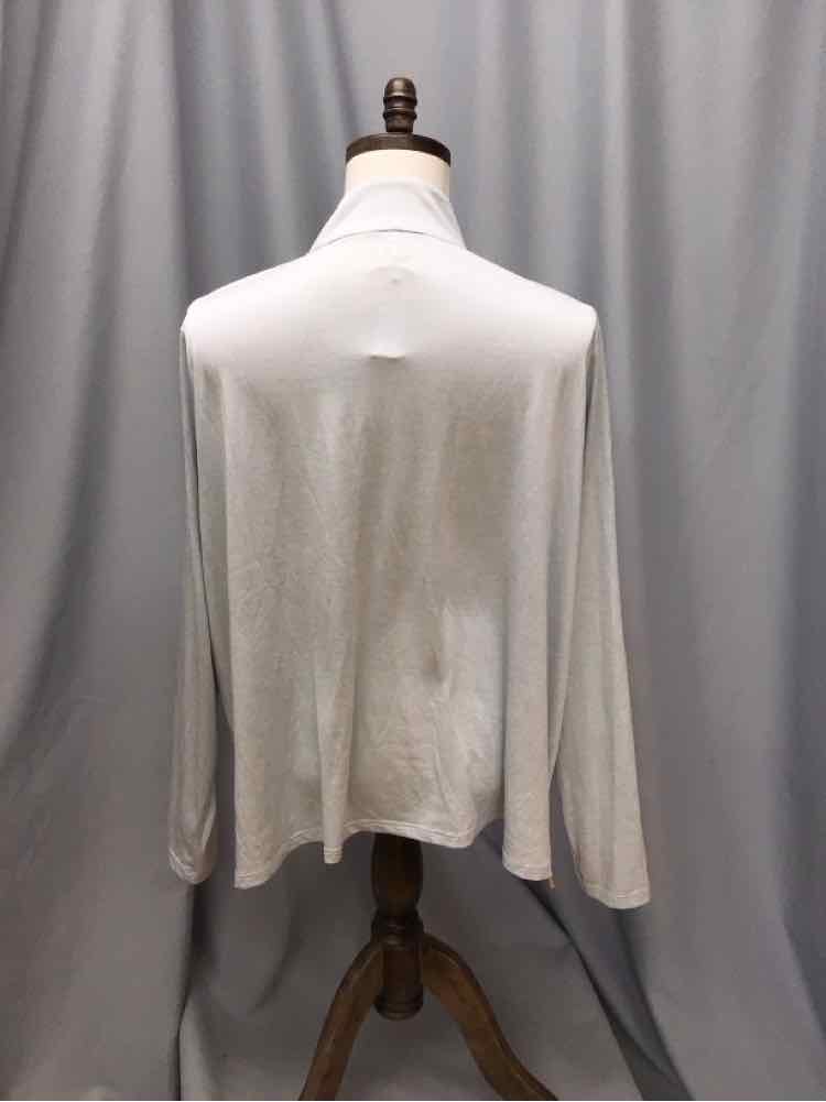 SIZE 3 X UNDER ARMOUR Men's SHIRTS