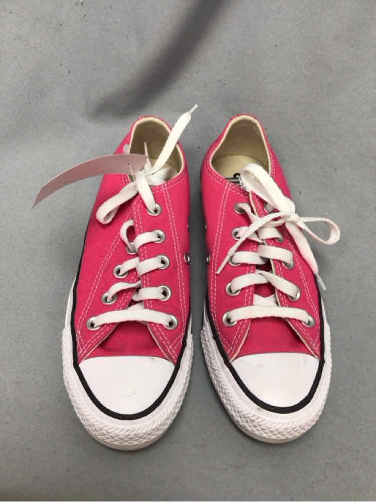 CONVERSE SIZE 5 1/2 Ladies SHOES