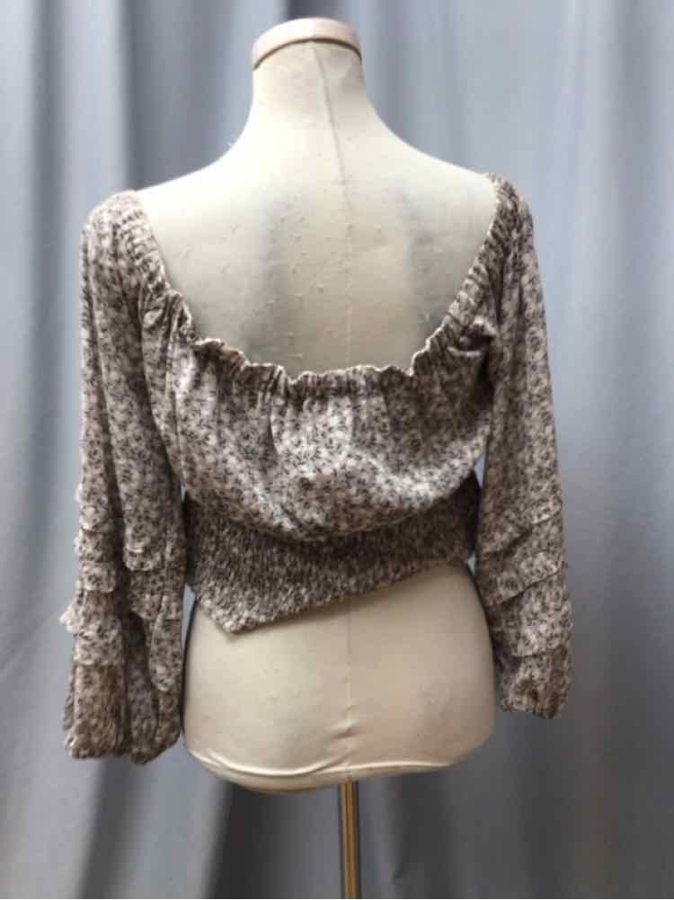 ASTR SIZE SMALL Ladies BLOUSE