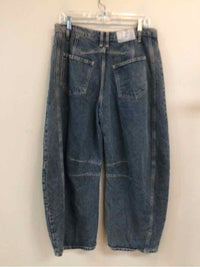WE THE FREE SIZE 30 Ladies JEANS