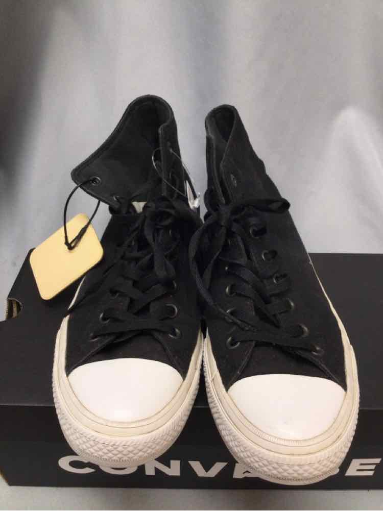 SIZE 11 CONVERSE Men's SHOES