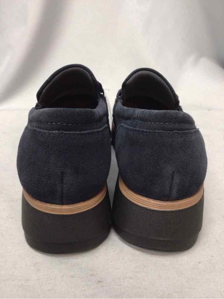 CLARKS SIZE 10 Ladies SHOES