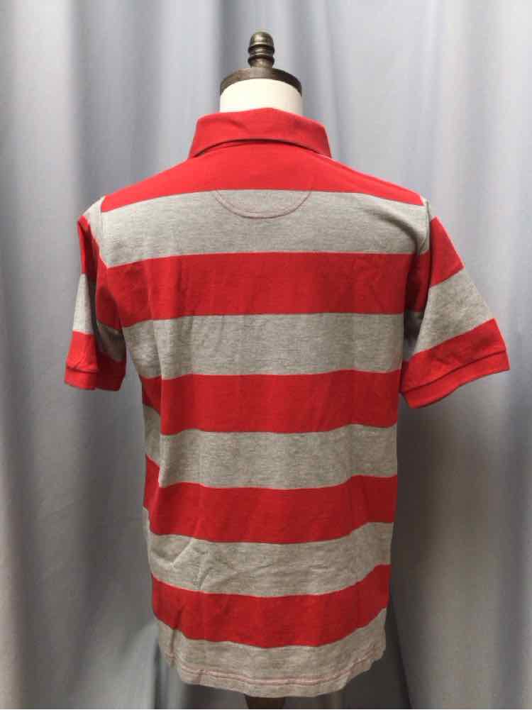 SIZE MEDIUM NCAA Men's SHIRTS