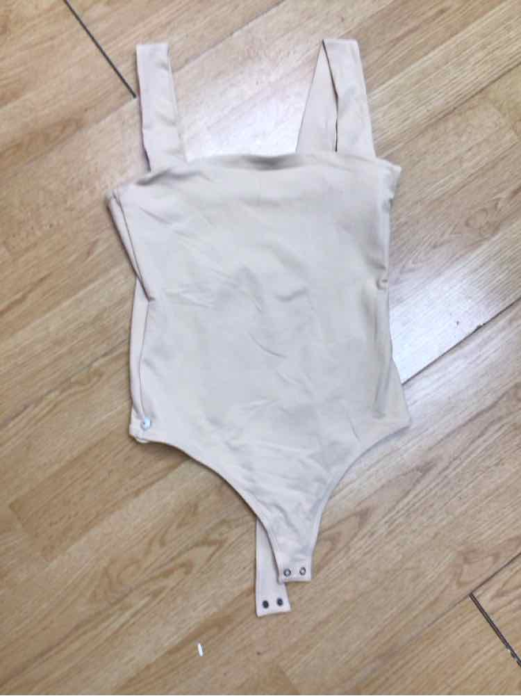 ABERCROMBIE & FITCH SIZE SMALL Ladies TOP