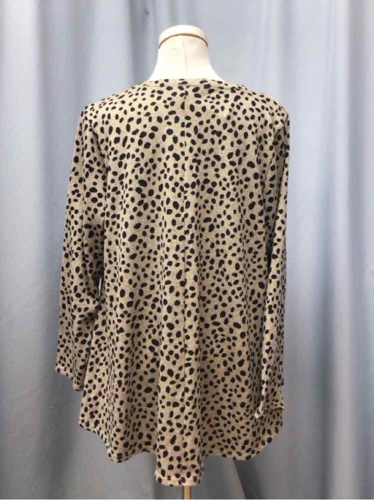 GREEN ENVELOPE SIZE 2 X Ladies TOP