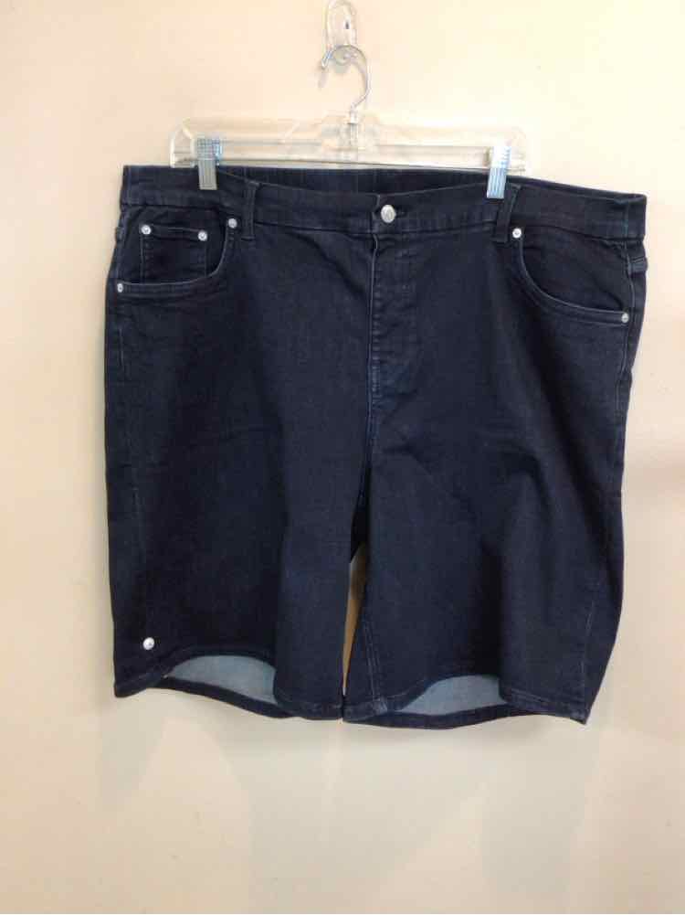 DENIM & CO SIZE 24 PETITE Ladies SHORTS