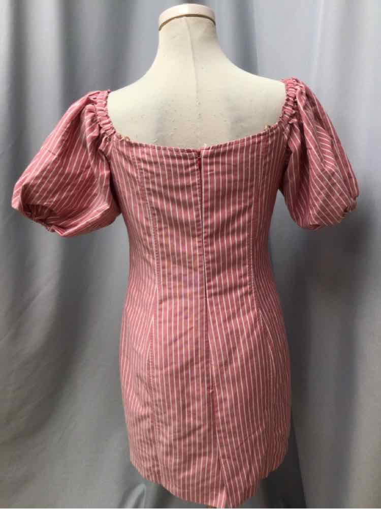 WAYF SIZE MEDIUM Ladies DRESS