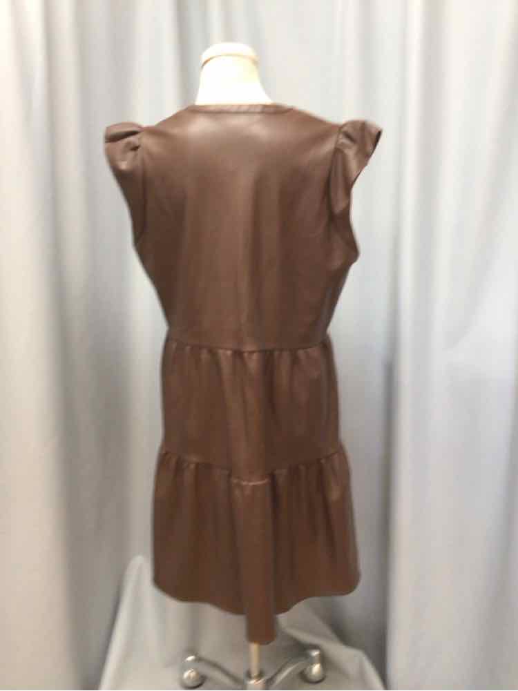 EVEREVE SIZE LARGE Ladies DRESS