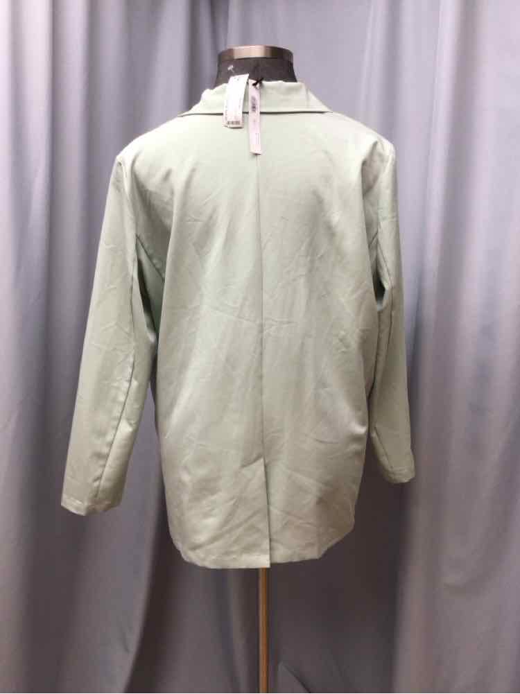COCO + CARMEN SIZE LRG/XLRG Ladies BLAZER