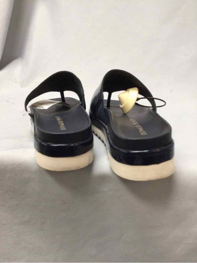 DONALD PLINER SIZE 7 1/2 Ladies SHOES