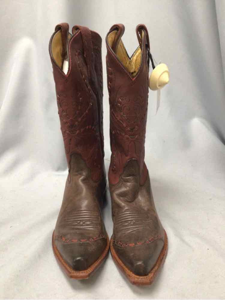 TONY LAMA SIZE 7 Ladies SHOES