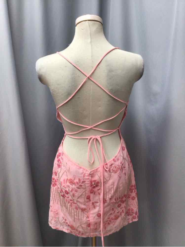 PEPPERMAYO SIZE MEDIUM Ladies DRESS