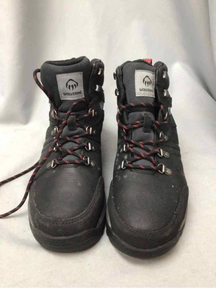 SIZE 9 1/2 WOLVERINE Men's SHOES