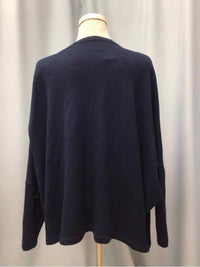 ALESSIO BAARDELLE SIZE MEDIUM Ladies TOP