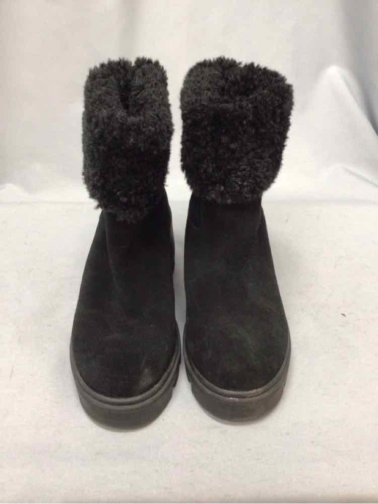 SPLENDID SIZE 7 1/2 Ladies SHOES