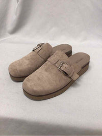 LIFE STRIDE SIZE 8 Ladies SHOES