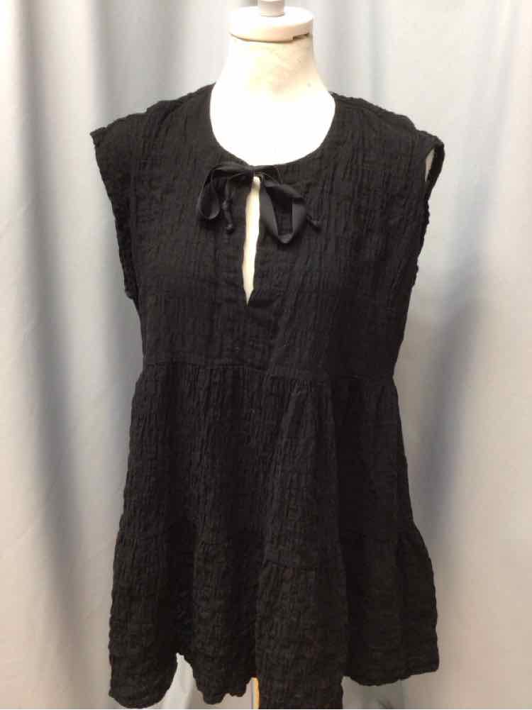 ROBIN PICCONE SIZE SMALL Ladies DRESS