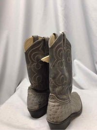 SIZE 8 1/2 Men's SHOES