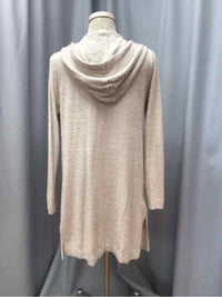 BAREFOOT DREAMS SIZE MEDIUM Ladies TOP