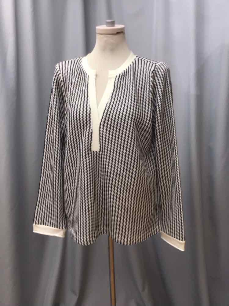 NIC + ZOE SIZE LARGE Ladies TOP