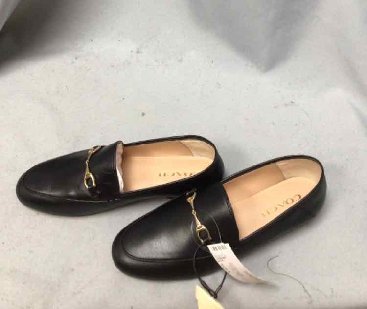 COACH SIZE 8 Ladies SHOES