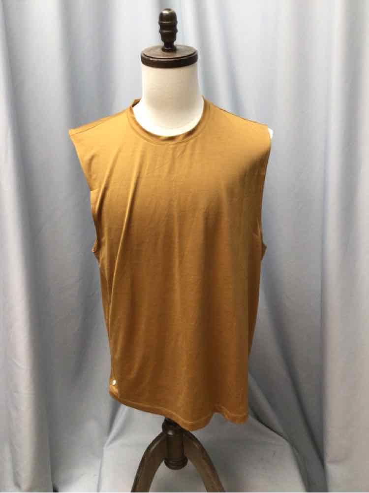 SIZE X LARGE VUORI Men's SHIRTS