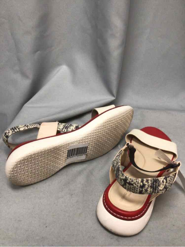 COLE HAAN SIZE 8 1/2 Ladies SHOES