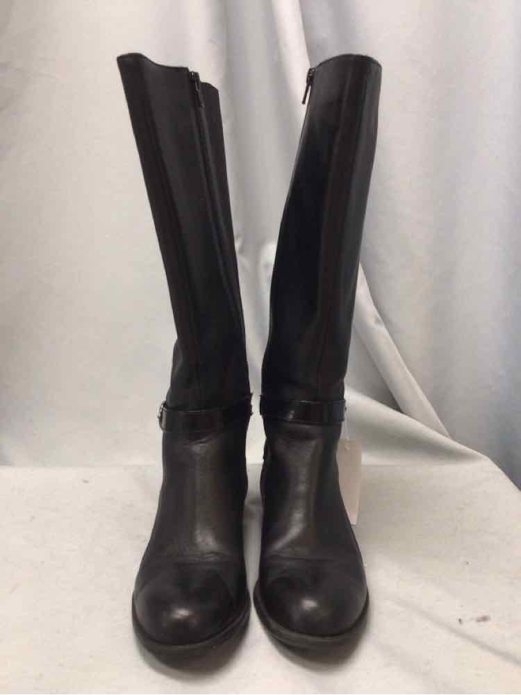 NATURALIZER SIZE 7 1/2 Ladies SHOES