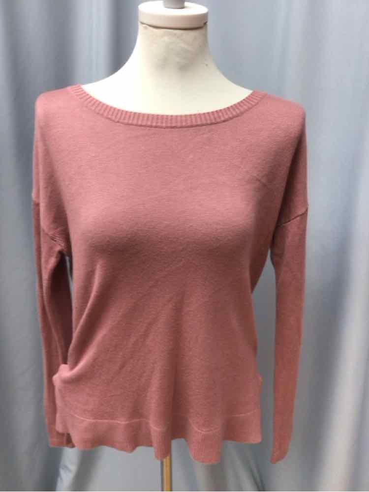 LULULEMON SIZE MEDIUM Ladies EXERCISE