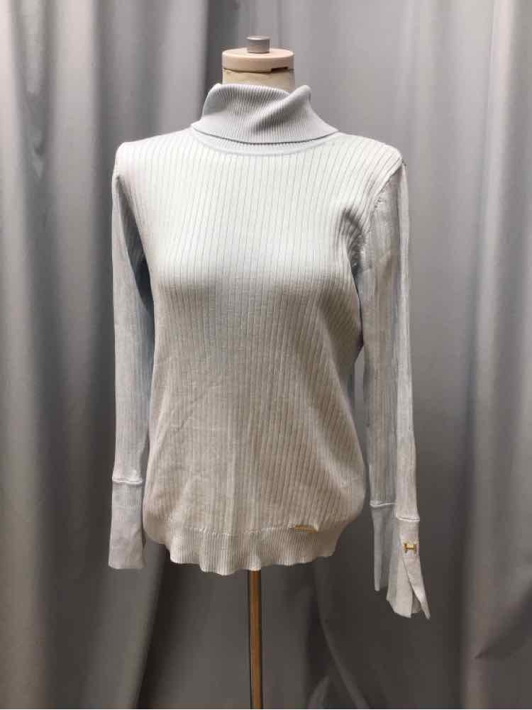 HALSTON SIZE MEDIUM Ladies TOP