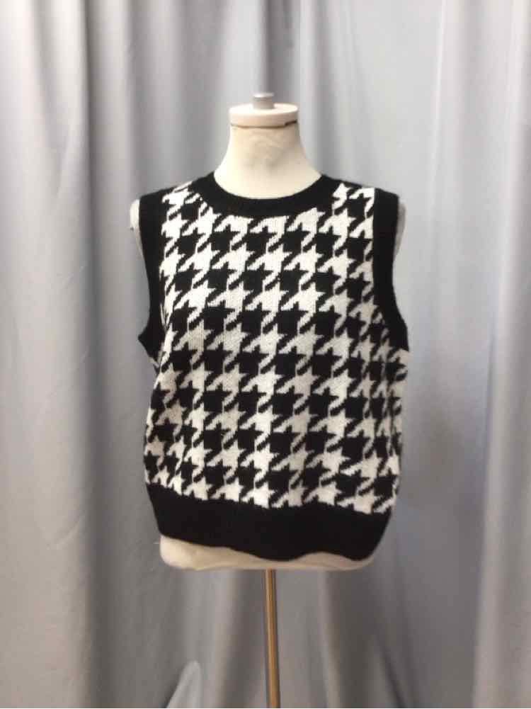 EVEREVE SIZE LARGE Ladies TOP