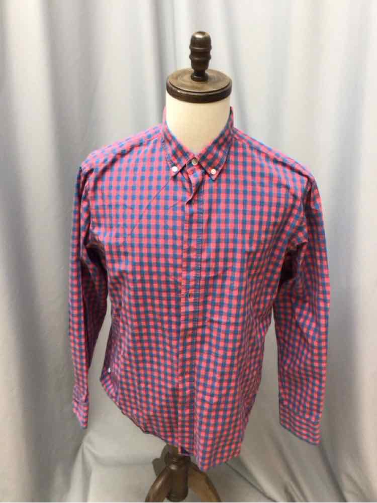 SIZE LARGE UNTUCKIT Men's SHIRTS