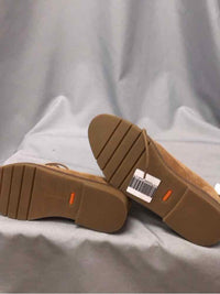 HUSH PUPPIES SIZE 7 Ladies SHOES