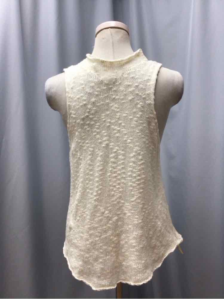ONEILL SIZE MEDIUM Ladies TOP