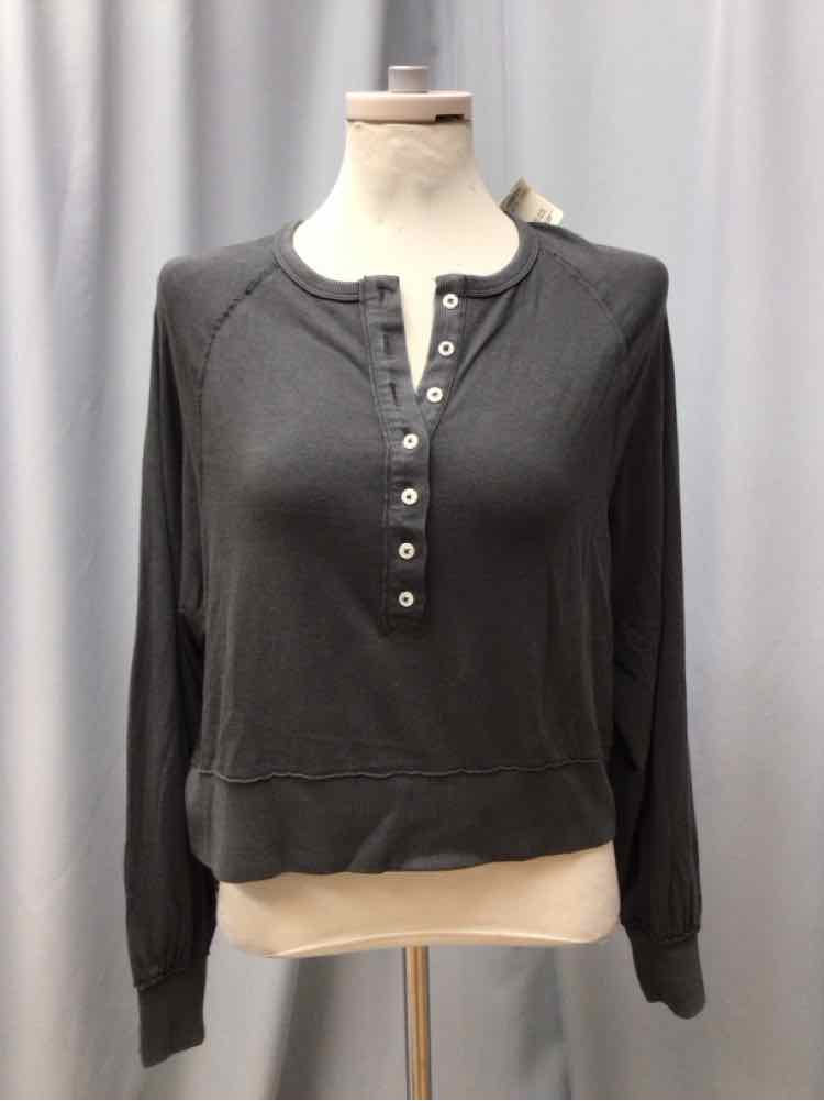 AMERICAN EAGLE SIZE XSMALL Ladies TOP