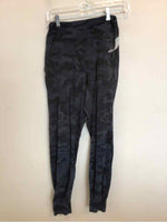 LULULEMON SIZE 6 Ladies EXERCISE