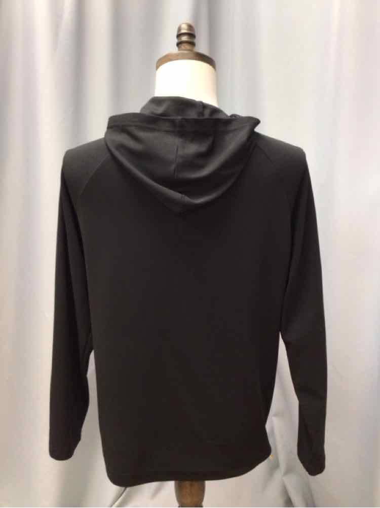 SIZE MEDIUM Men's SHIRTS