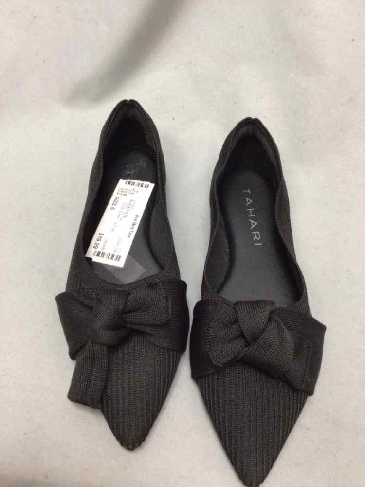 TAHARI SIZE 6 Ladies SHOES