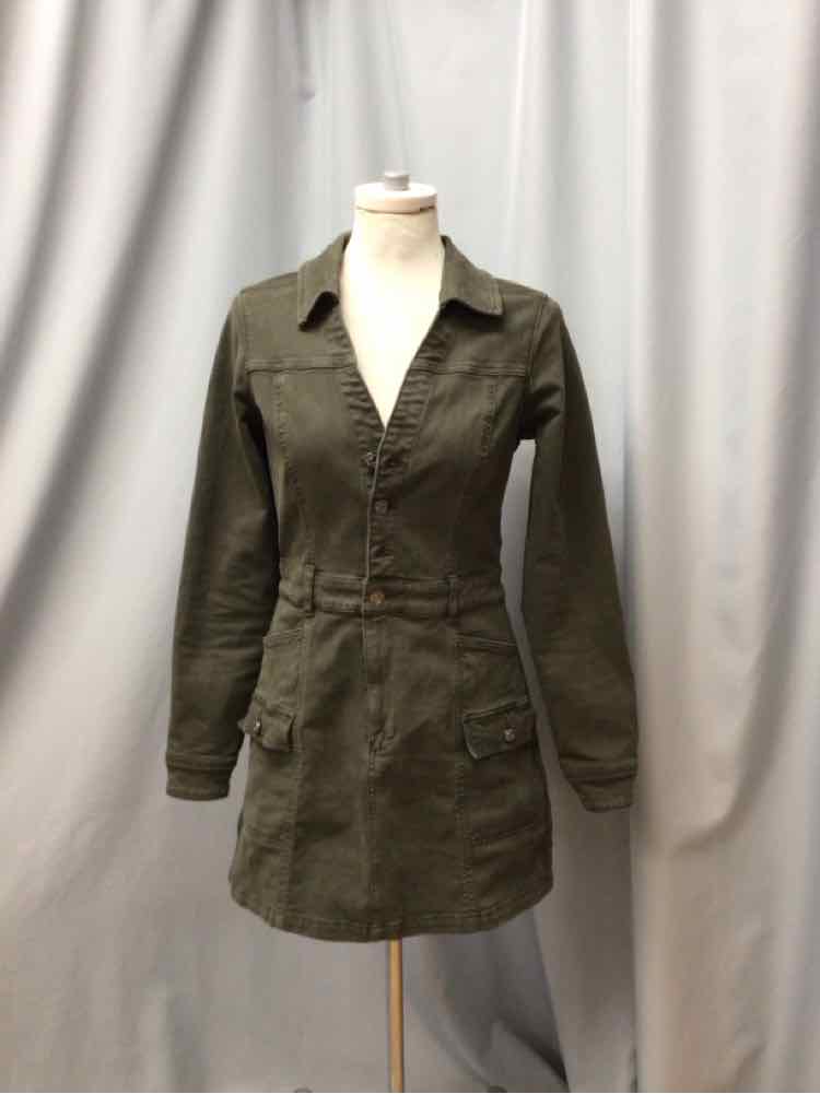 PAIGE SIZE SMALL Ladies DRESS