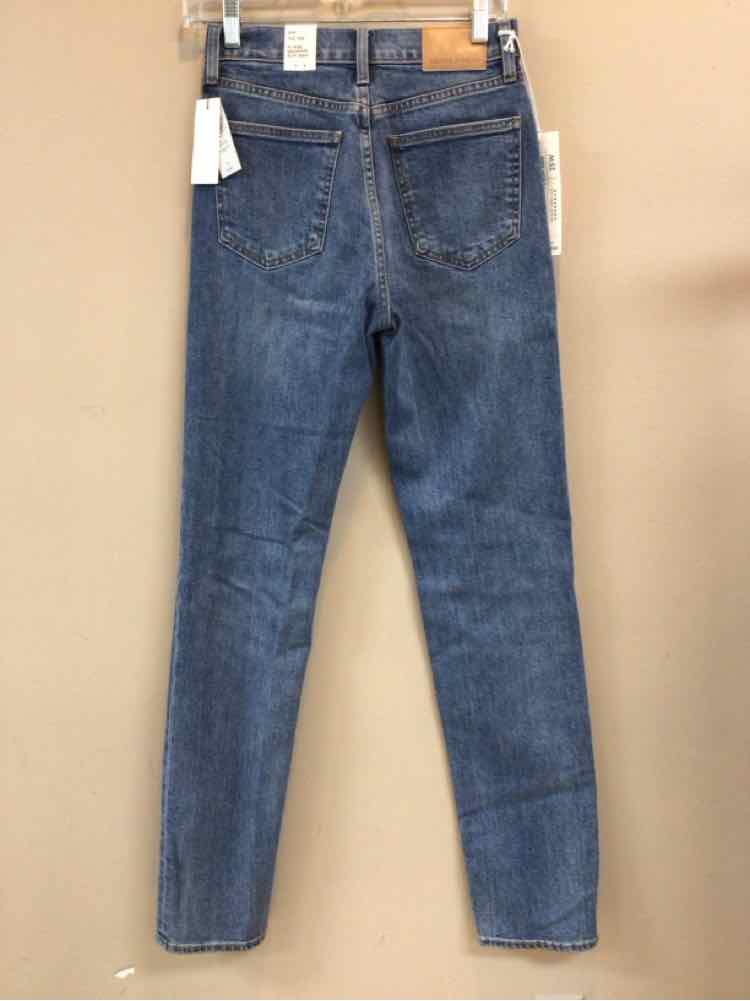 DENIM FORUM SIZE 25 Ladies JEANS