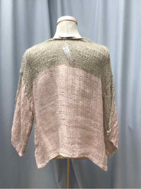 GEORGIE A SIZE X LARGE Ladies TOP