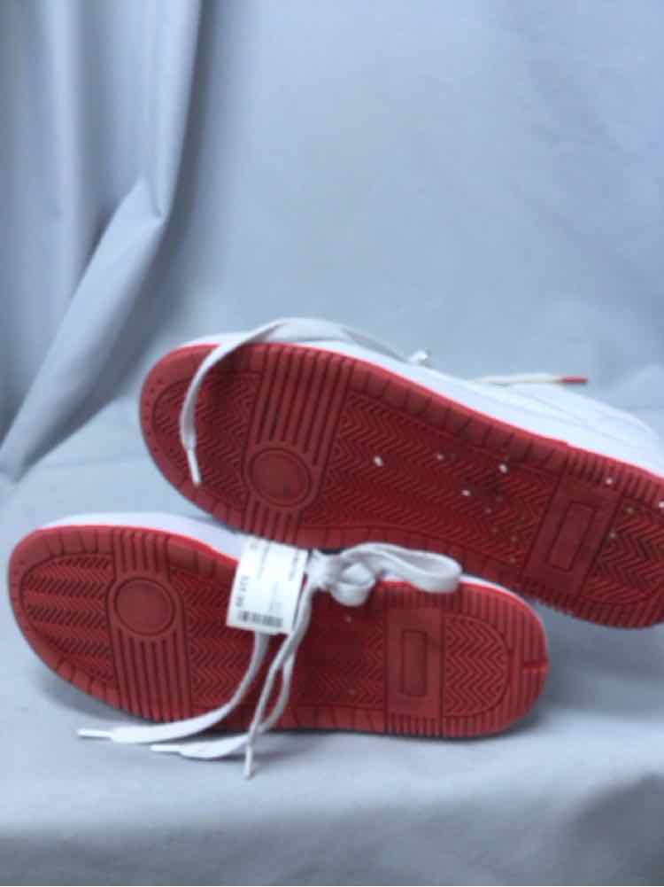 SIZE 7 1/2 NIKE Men's SHOES