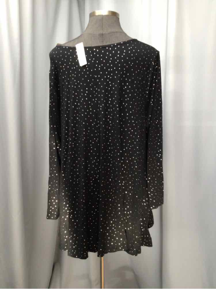 LANE BRYANT SIZE 26/28 Ladies TOP