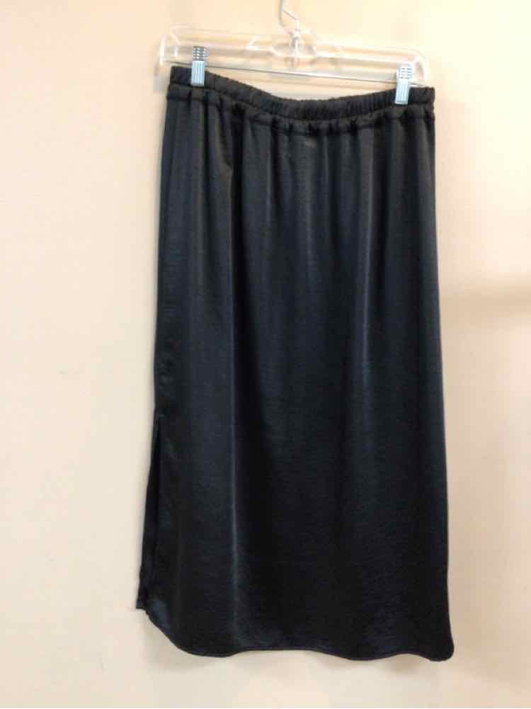 GAP SIZE MEDIUM Ladies SKIRT