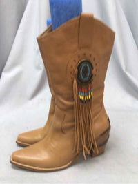 CODE WEST SIZE 7 1/2 Ladies SHOES
