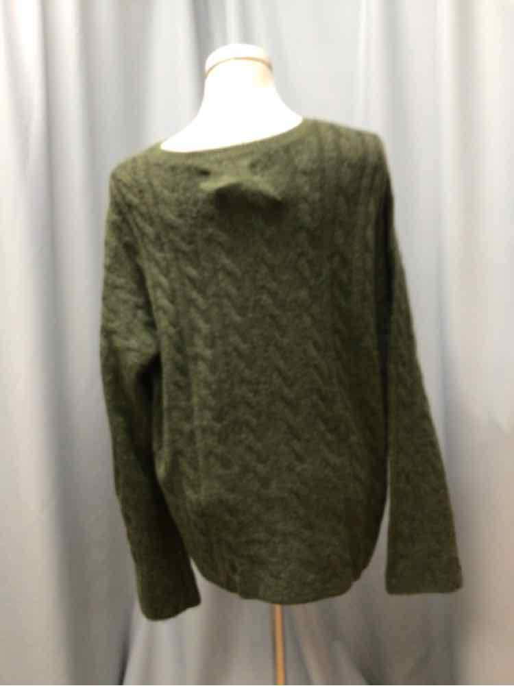 J CREW SIZE MEDIUM Ladies TOP