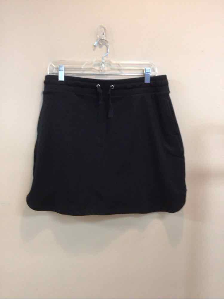 CHICOS SIZE MEDIUM Ladies SKIRT
