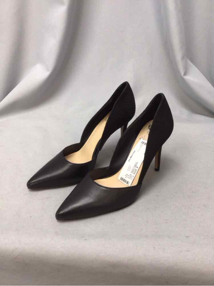 VINCE CAMUTO SIZE 8 Ladies SHOES